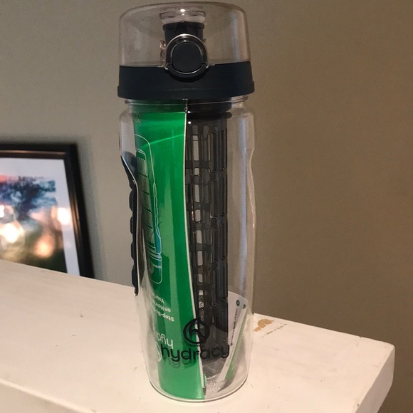 Hydracy Infuser Water Bottle New Charcoal Black 32 oz - Picture 1 of 3